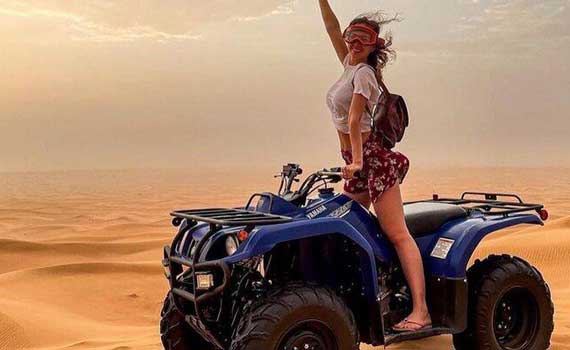 Evening entertainment Dubai desert safari dance and music show
